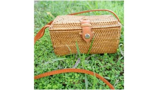 bali ethnic rattan grass handmade handbag leather handle